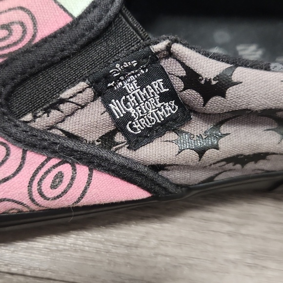 Disney Nightmare Before Christmas Canvas Time Burton Slip Ons Size 7 Mens - Picture 6 of 11